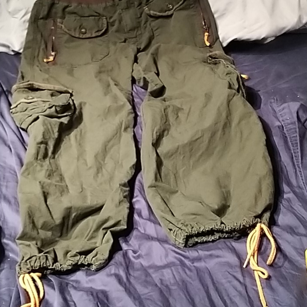 green army type cargo pants